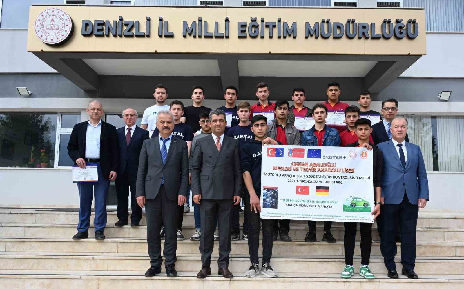 DENİZLİ ORHAN ABALIOĞLU MESLEKİ VE TEKNİK ANADOLU LİSESİ MOTORLU ARAÇLAR