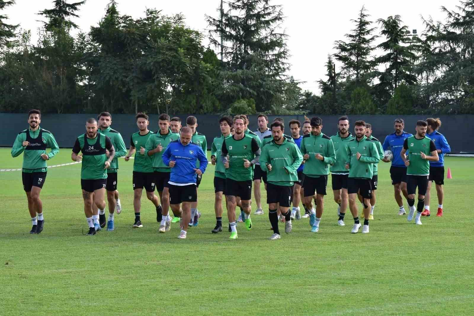 İKİ DÖNEM TRANSFER YASAĞI NEDENİYLE ŞİRKETLEŞMEYİ KURTULUŞ REÇETESİ OLARAK GÖREN