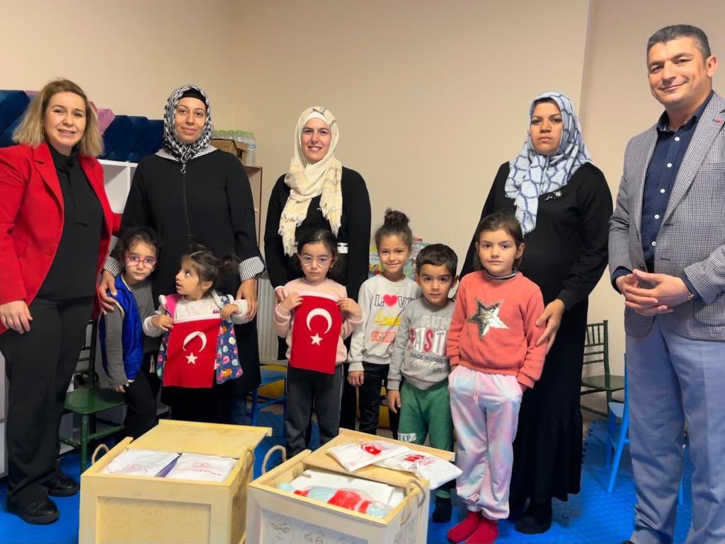 KAHRAMANMARAŞ MERKEZLİ MEYDANA GELEN DEPREMLERDEN ETKİLENEREK DÜZCE’YE YERLEŞEN AİLELERİN ÇOCUKLARINA