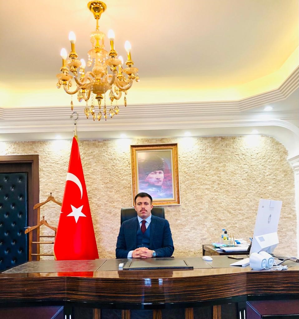DİCLE KAYMAKAMI KADİR YURDAGÜL, İLÇEDE 500 KİŞİNİN ÇALIŞACAĞI TEKSTİL ATÖLYESİNİN