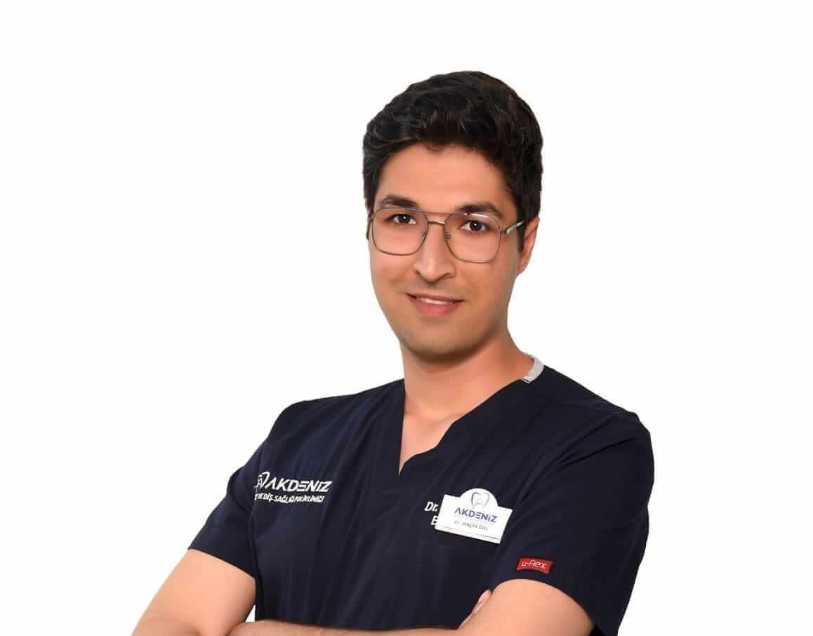 ÖZEL AKDENİZ AĞIZ VE DİŞ SAĞLIĞI MERKEZİ HEKİMLERİNDEN DT. DİNÇER