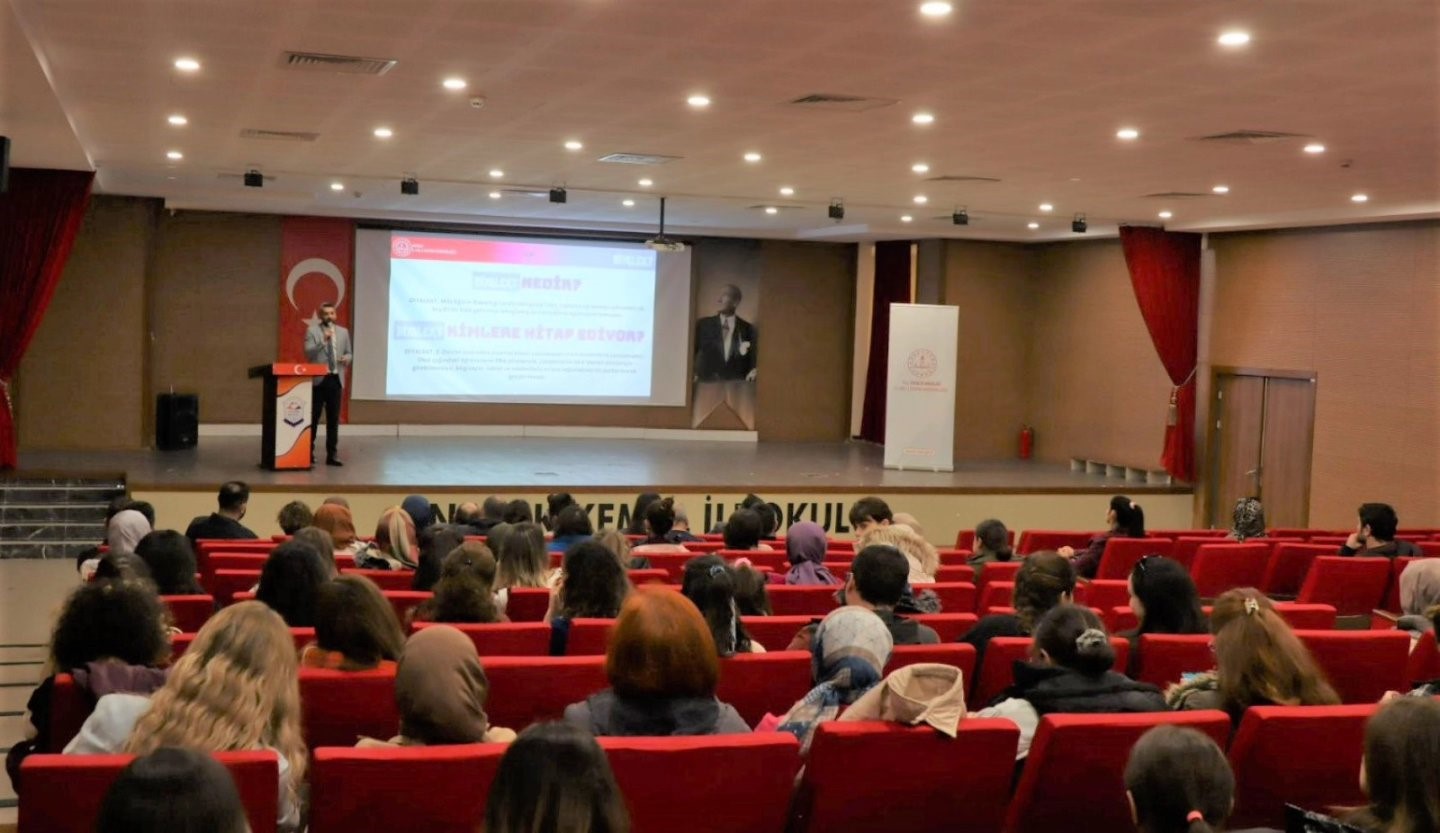 MİLLÎ EĞİTİM BAKANLIĞI TARAFINDAN HER YAŞ VE SEVİYEDEKİ KULLANICILARIN İNGİLİZCE