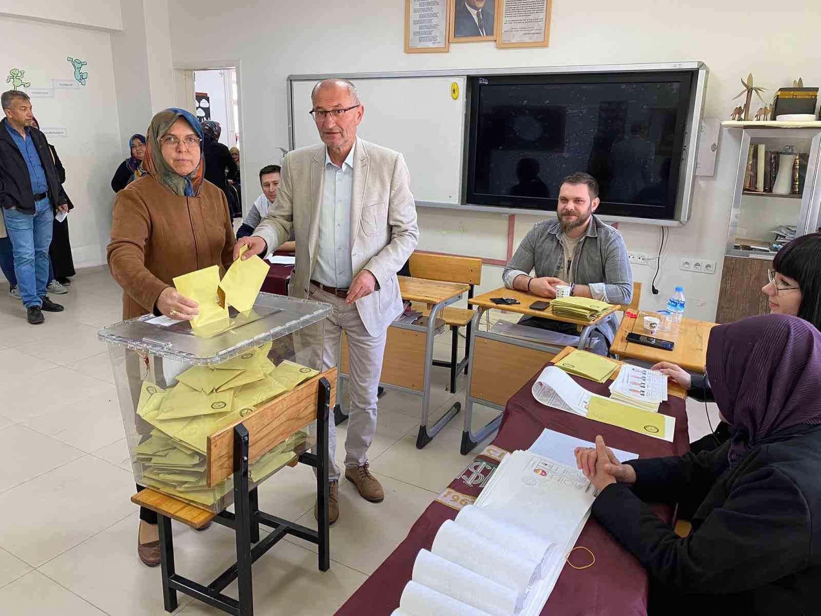 KÜTAHYA'NIN DOMANİÇ BELEDİYE BAŞKANI SAHVET ERTÜRK, CUMHURBAŞKANI SEÇİMİ VE 28.