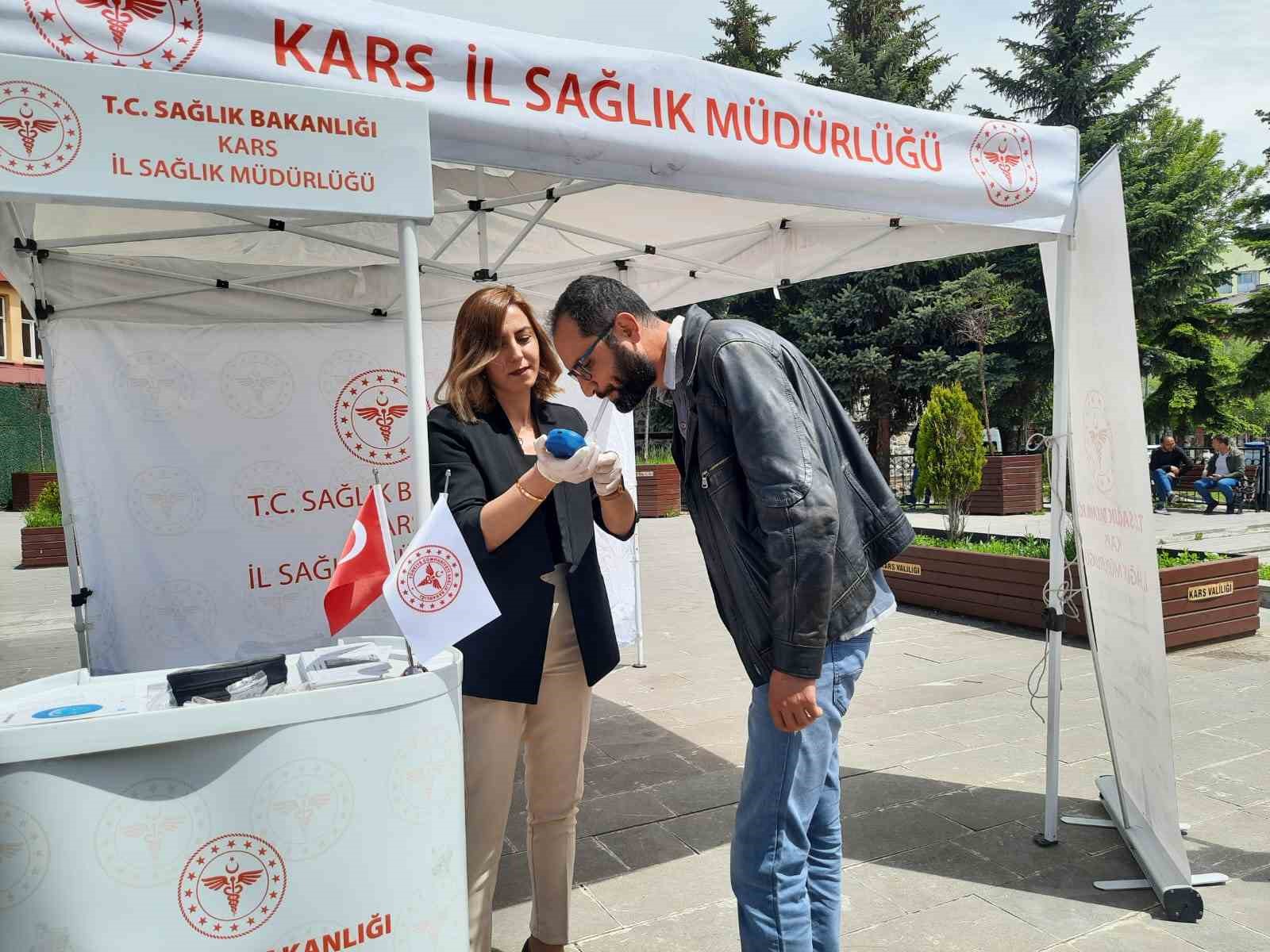 DR. ÜSTÜNDAĞ, “TÜTÜN KULLANIMI YÜZÜNDEN YILDA 65 BİN ÇOCUK ÖLÜYOR”(KARS-İHA)