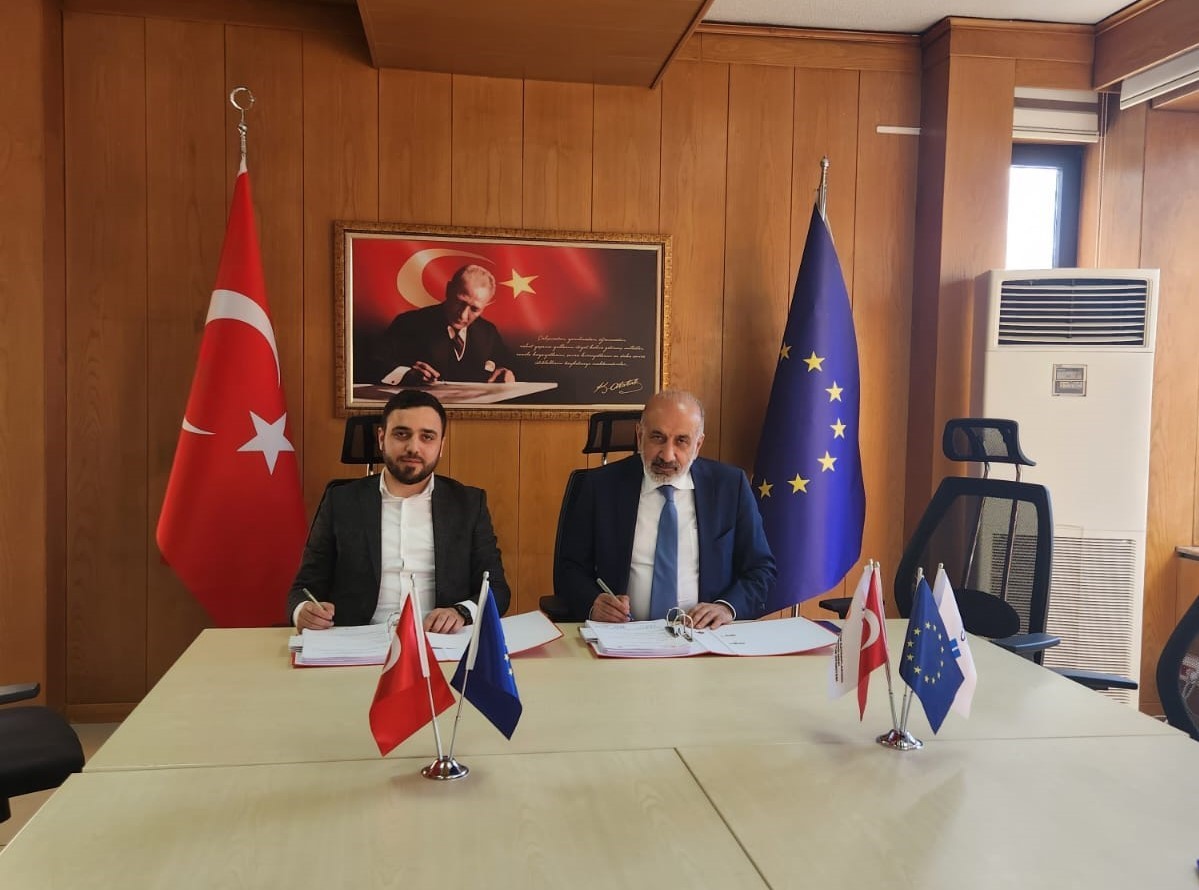 İNSAN KAYNAKLARI OPERASYONEL PROGRAMI İLE DESTEKLENEN PROJENİN İMZA TÖRENİNE DTSO