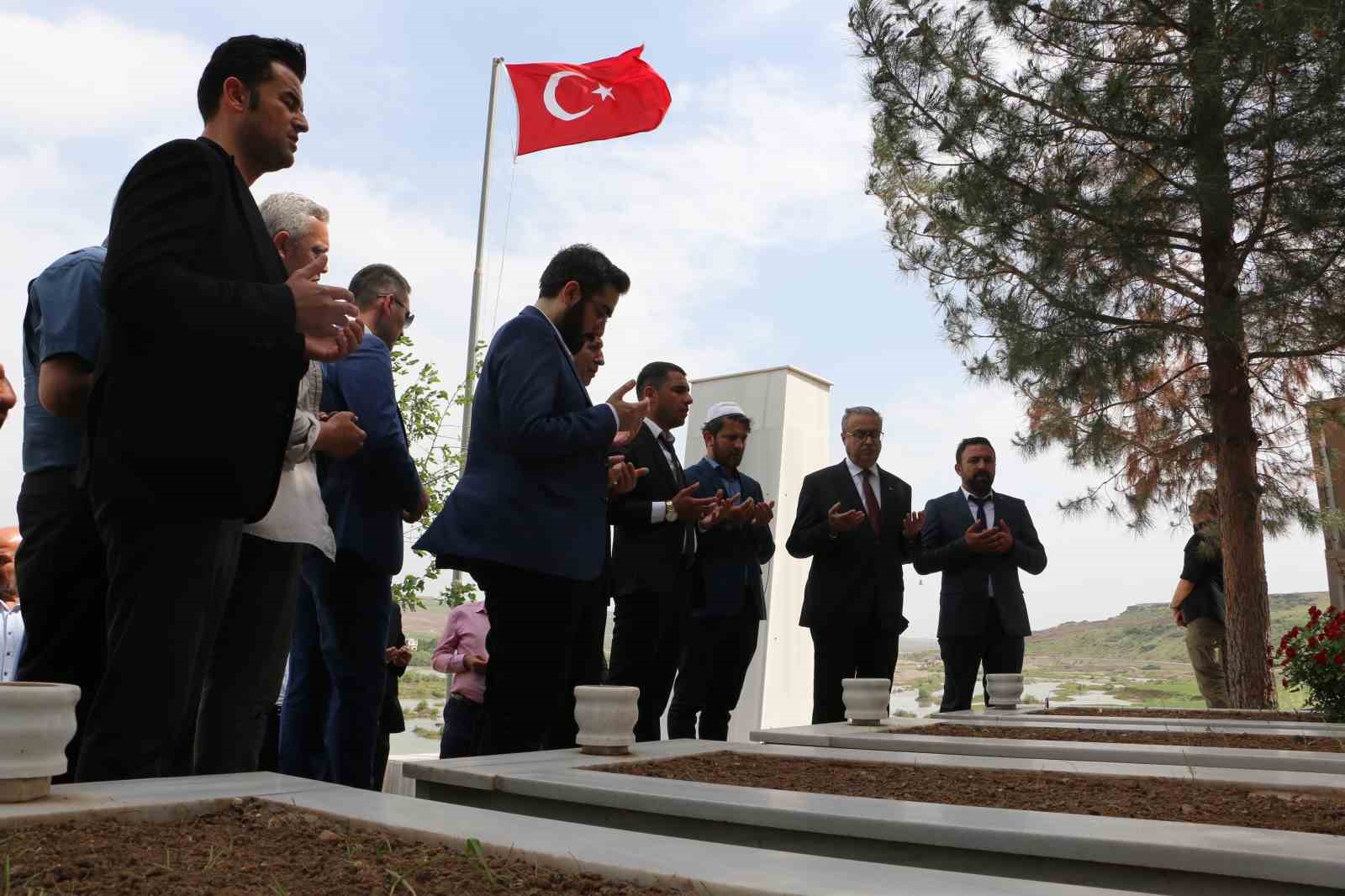 DİYARBAKIR'DA 2016 YILINDA PKK TERÖR ÖRGÜTÜ TARAFINDAN İÇİNDE 15 TON