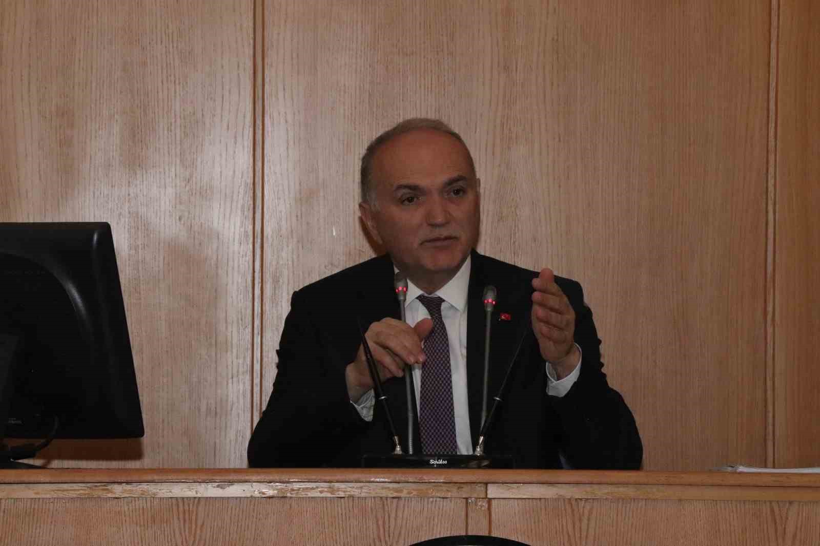 DÜZCE BELEDİYE BAŞKANI DR. FARUK ÖZLÜ, TÜRKİYE YÜZYILI DÜZCE İÇİN