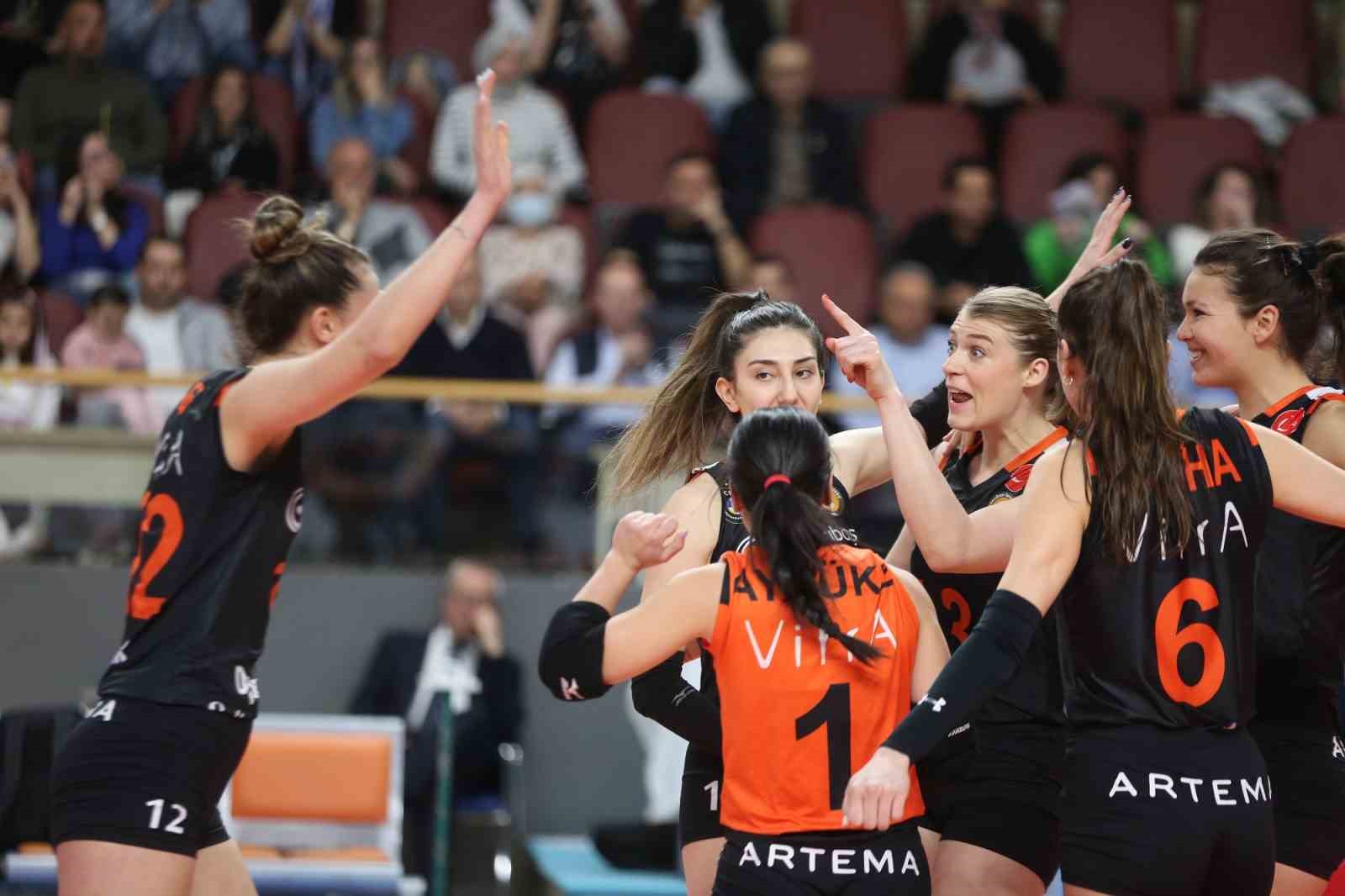 ECZACIBAŞI DYNAVİT, SULTANLAR LİGİ PLAY-OFF ETABI İLK MAÇINDA 3 MAYIS