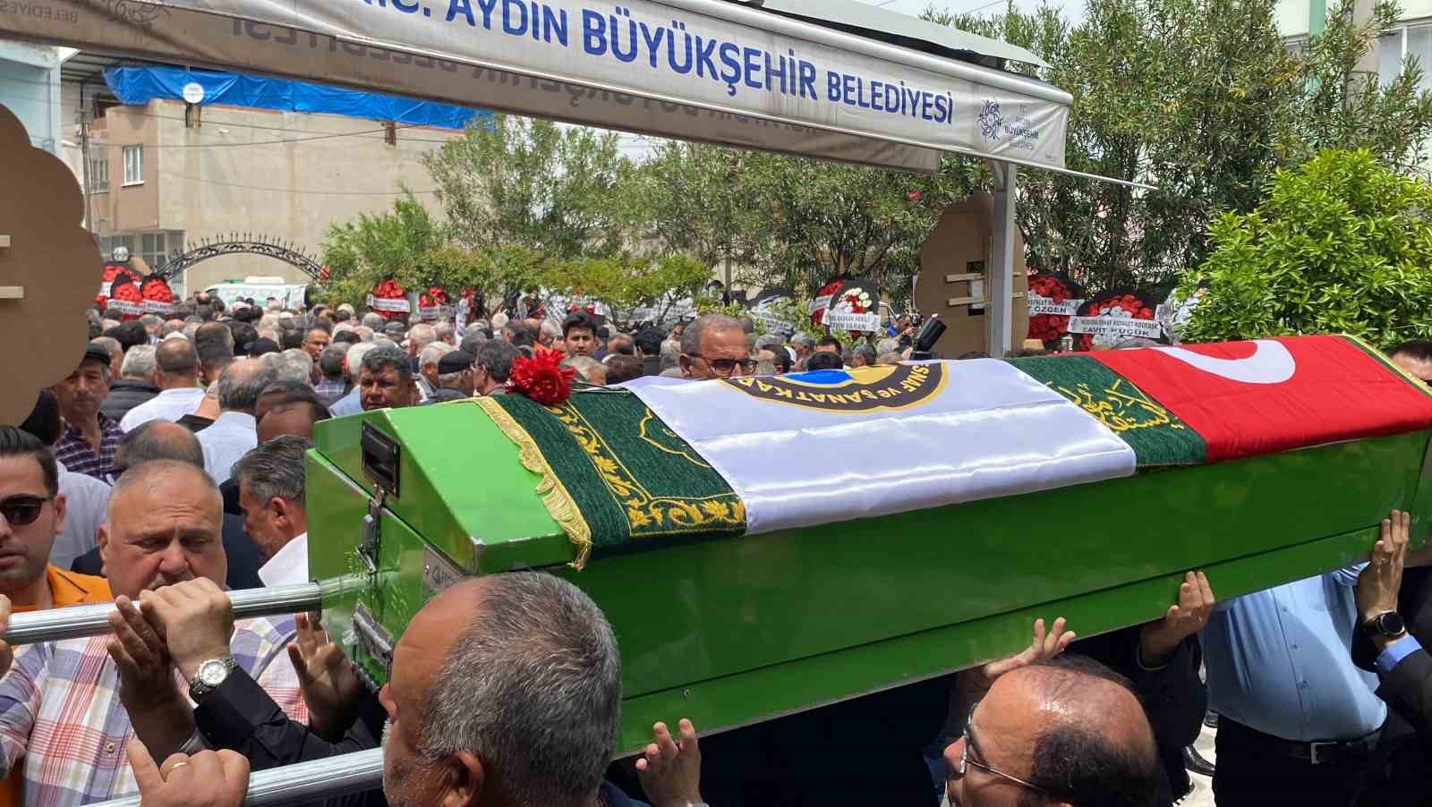 AYDIN'IN KARPUZLU İLÇESİNDE ANİDEN FENALAŞARAK HAYATINI KAYBEDEN AYDIN MUĞLA İLLERİ