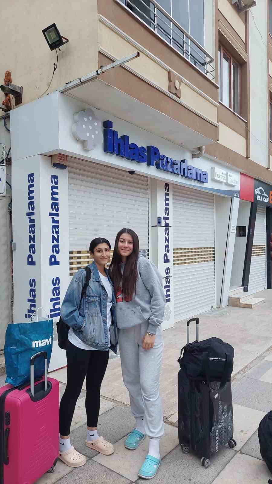 ELAZIĞ SYSK'DAN 2 OYUNCU U19 MİLLİ TAKIMI KAMPINA DAVET EDİLDİ