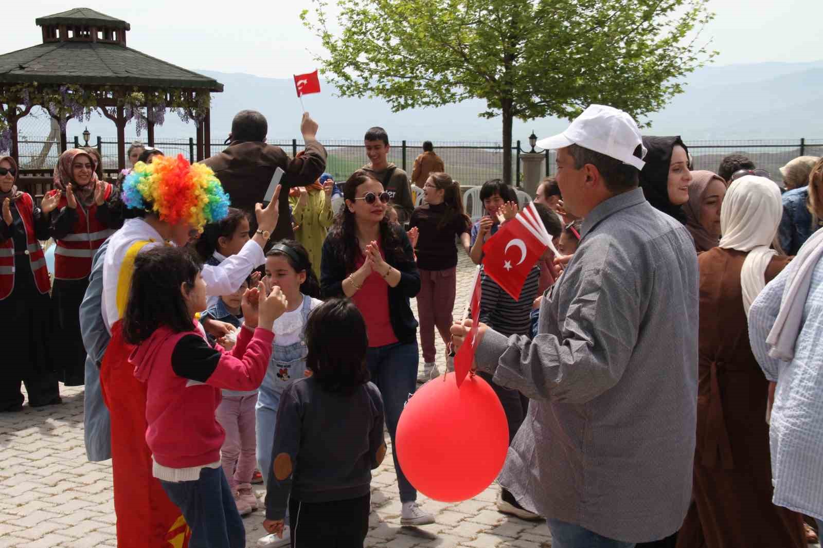 ELAZIĞ’DA ENGELLİLER HAFTASI ÇERÇEVESİNDE AİLE VE SOSYAL HİZMETLER İL MÜDÜRLÜĞÜ