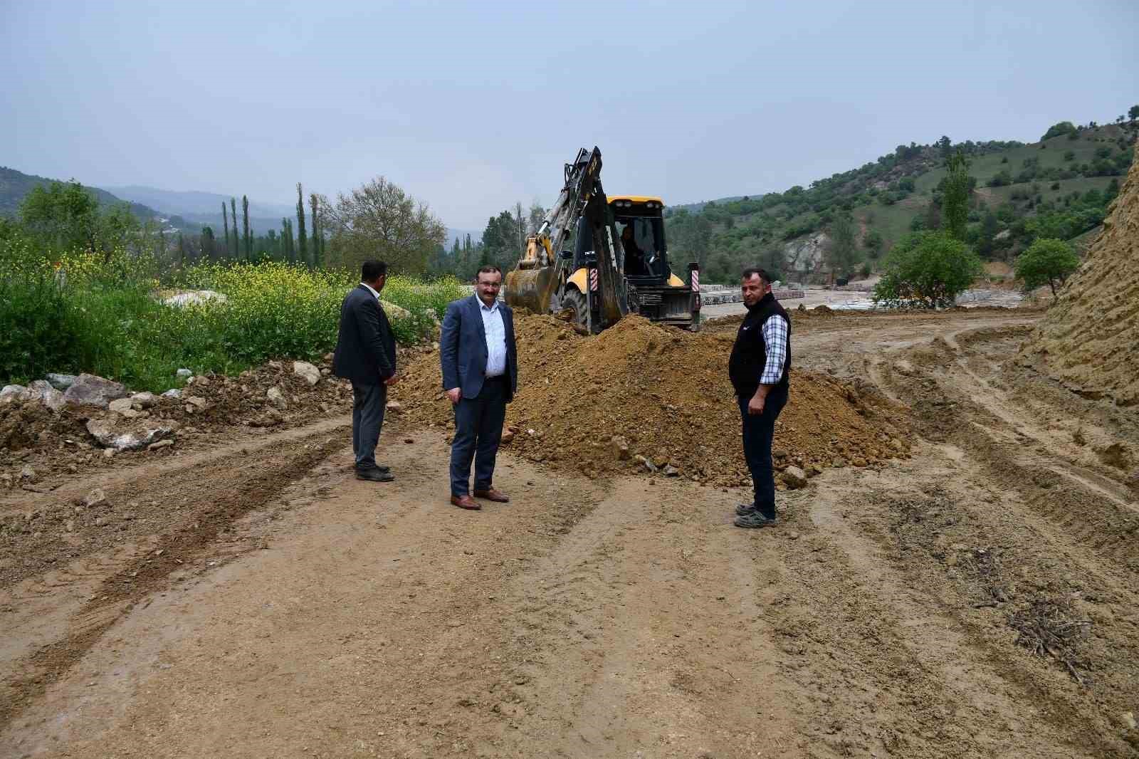 EMET’TE TÜRK OTAĞI VE MESİRE ALANI YAPIM ÇALIŞMALARI SÜRÜYOR