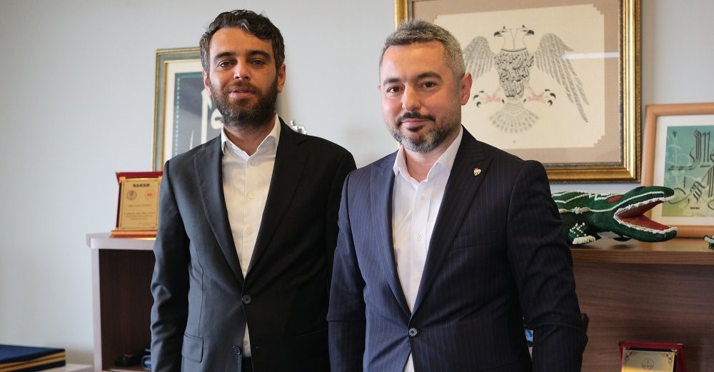 BURSASPOR KULÜBÜ, ESKİ BAŞKANI EMİN ADANUR'UN 12 MİLYON 43 BİN