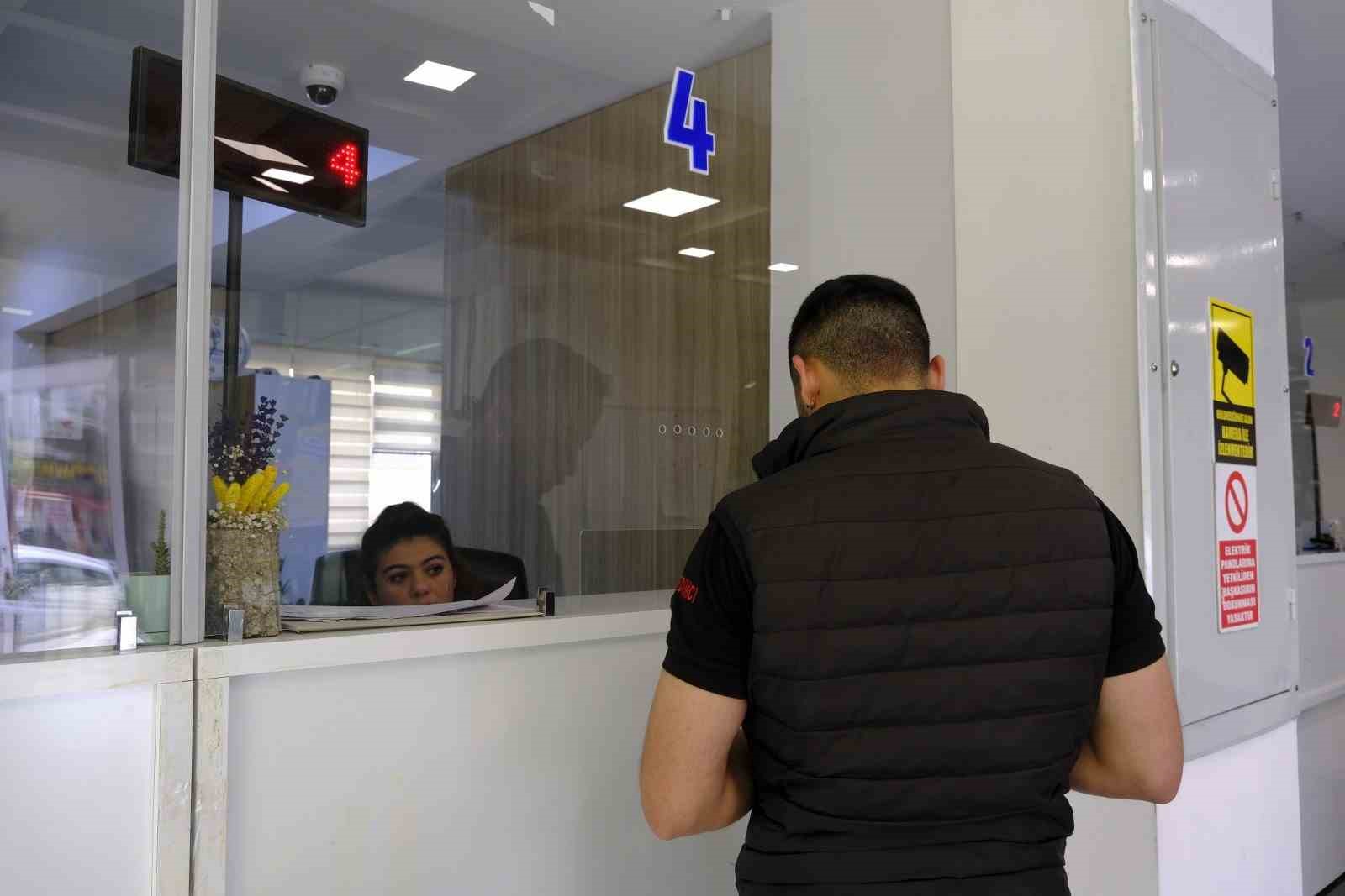 YUNUSEMRE İLÇESİNE AİT MESKEN VE İŞ YERLERİNE YÖNELİK EMLAK, ÇEVRE