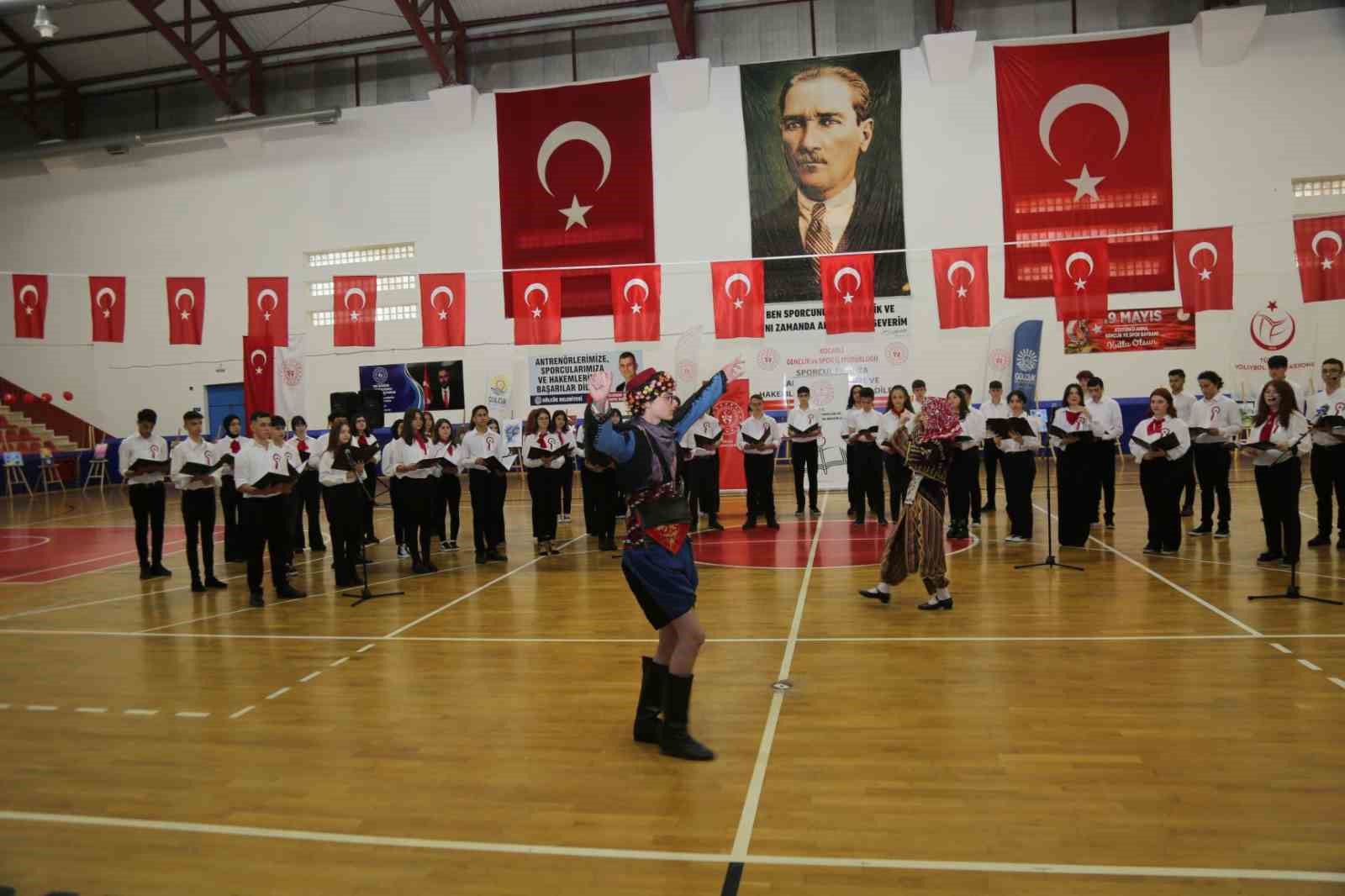 19 MAYIS ATATÜRK'Ü ANMA GENÇLİK VE SPOR BAYRAMI'NIN 104. YILI