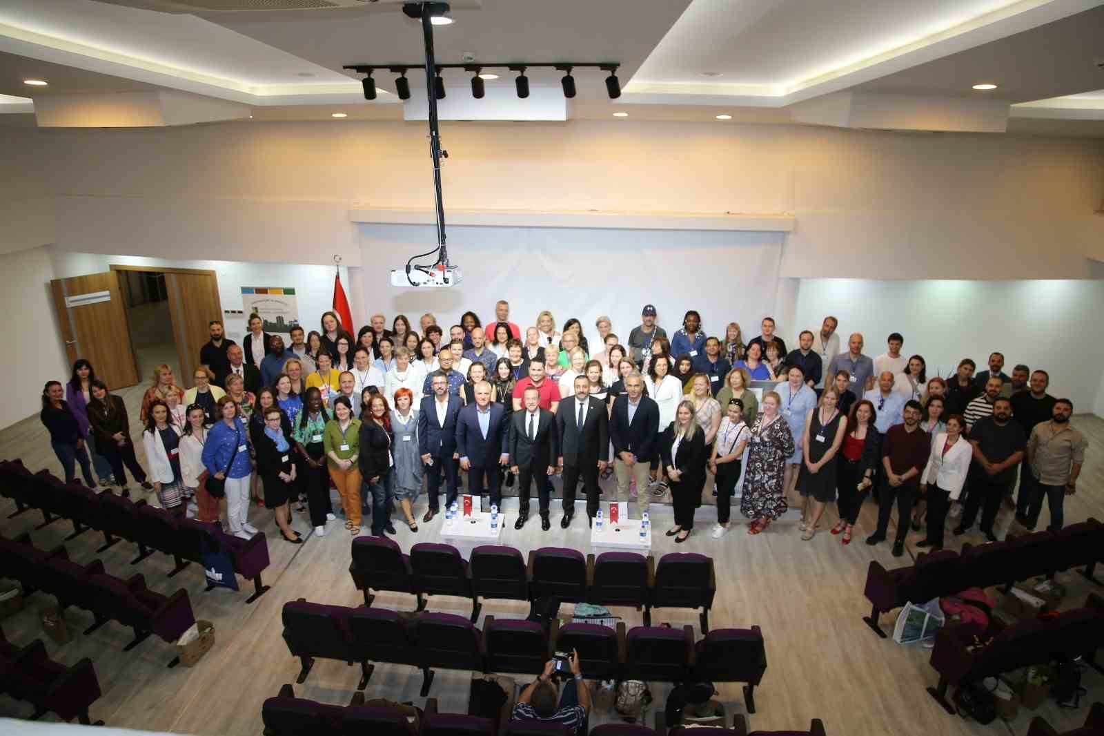 “ERASMUS+ PROGRAMINDA YENİLİKLER, ULUSLARARASI HAFTASI” ETKİNLİĞİ, ALANYA ÜNİVERSİTESİNDE GERÇEKLEŞTİRİLDİ.