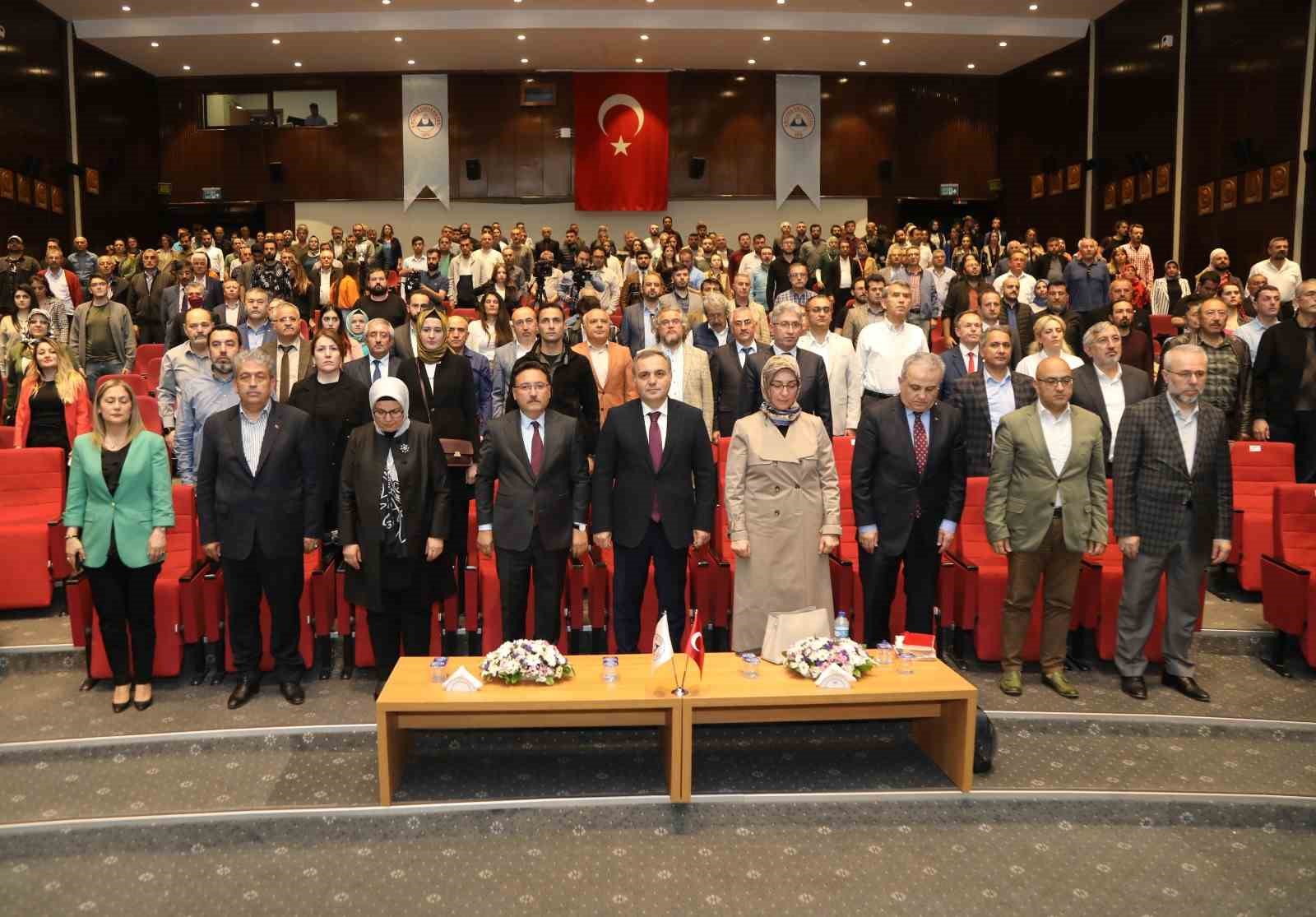 ERCİYES ÜNİVERSİTESİ (ERÜ) TARAFINDAN “MİLLÎ MÜCADELE’DEN BUGÜNE DIŞ POLİTİKA” KONULU