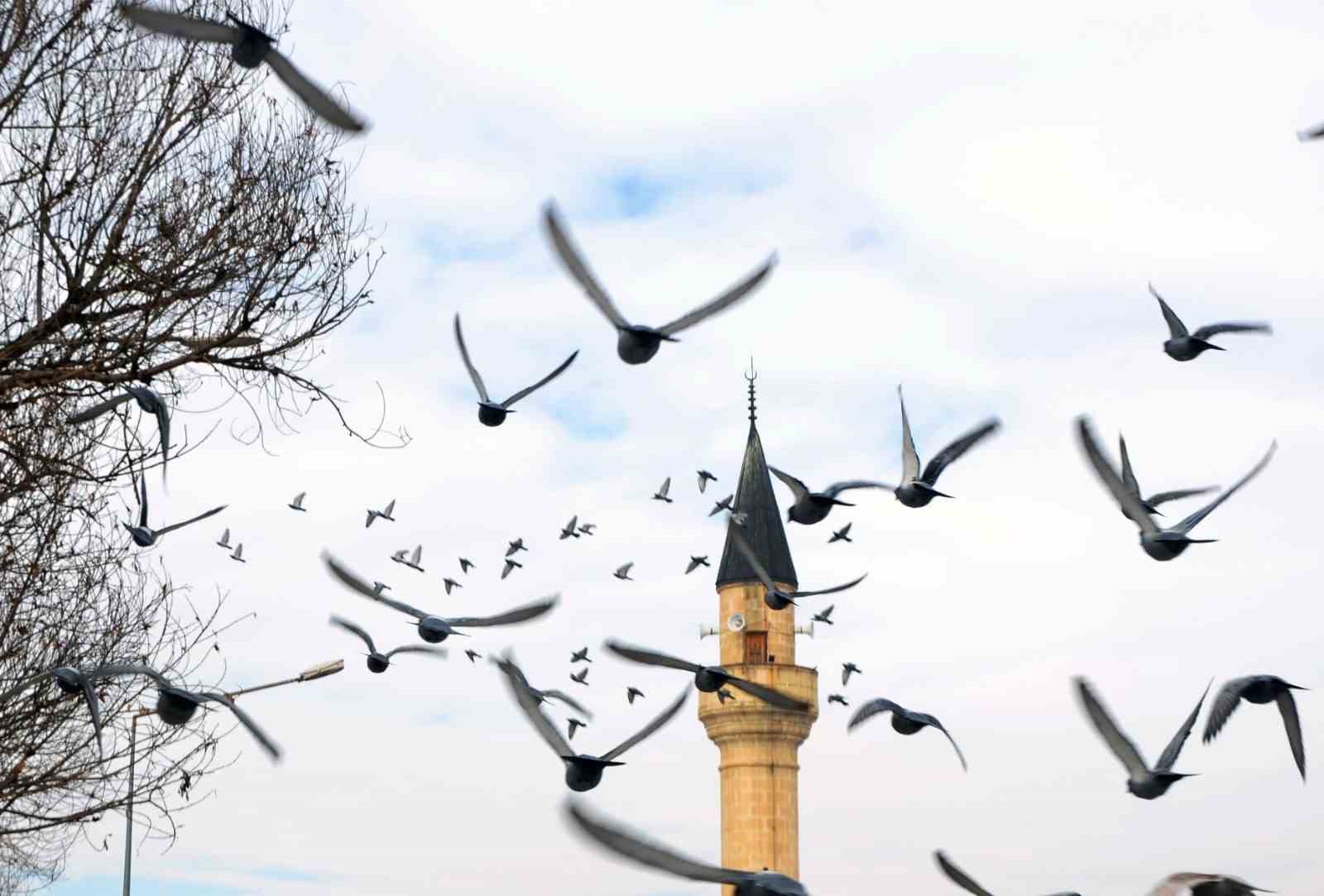 DİYANET İŞLERİ BAŞKANLIĞI’NIN VERİLERİNE GÖRE TÜRKİYE’DE TOPLAM 89 BİN 817