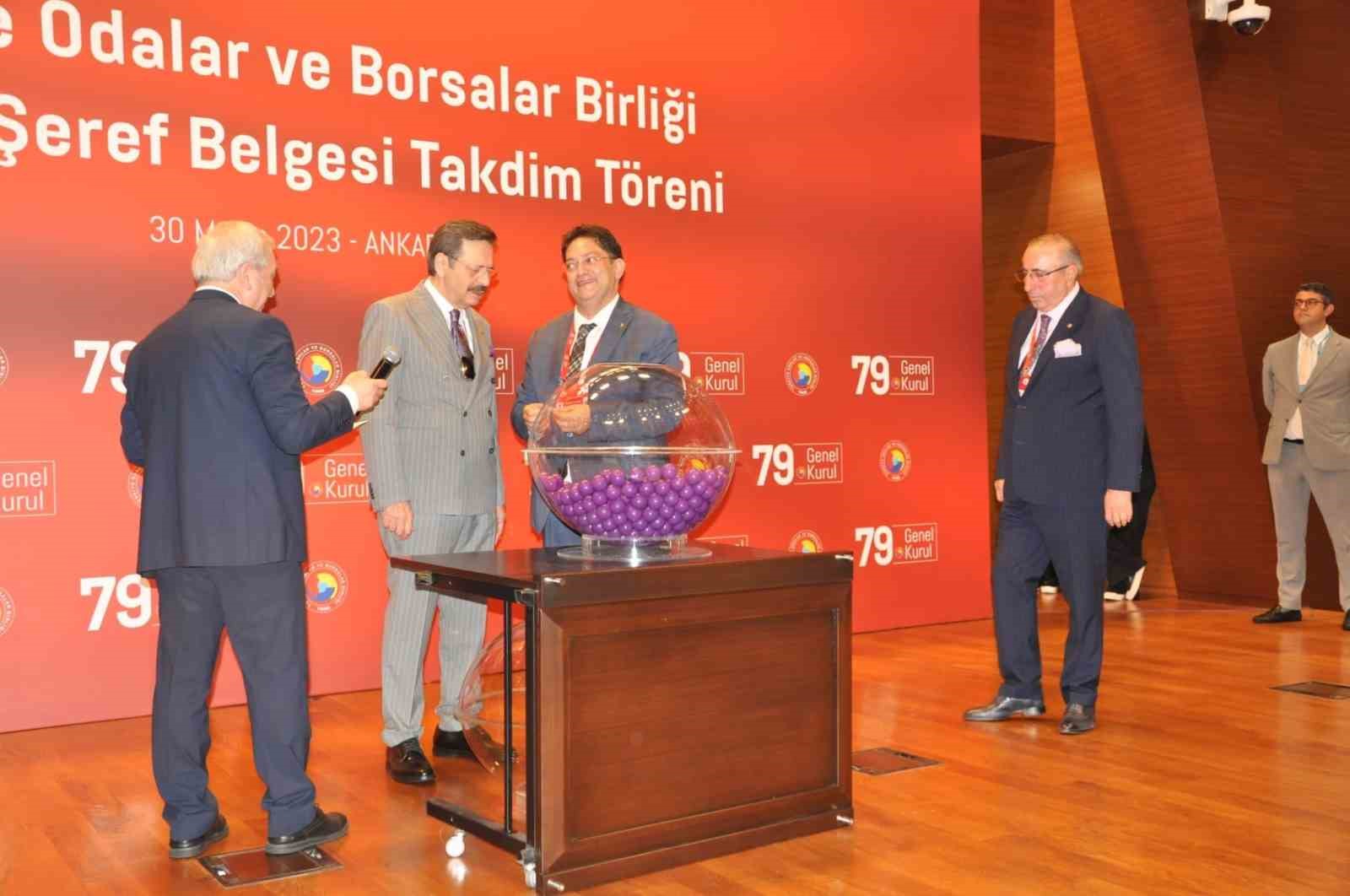 TOBB'UN 79. OLAĞAN GENEL KURUL'U KAPSAMINDA DÜZENLENEN HİZMET ŞEREF BELGESİ