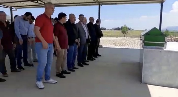 CEYHAN’DA ÖLDÜRÜLEN 2 ÇOCUK ANNESİ DERYA ŞENGÜL TOPRAĞA VERİLDİ