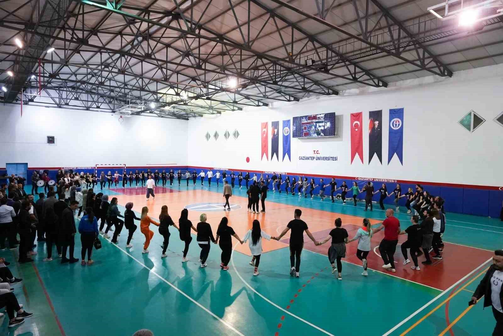 FADILOĞLU, SPOR CAMİASI İLE BULUŞTU