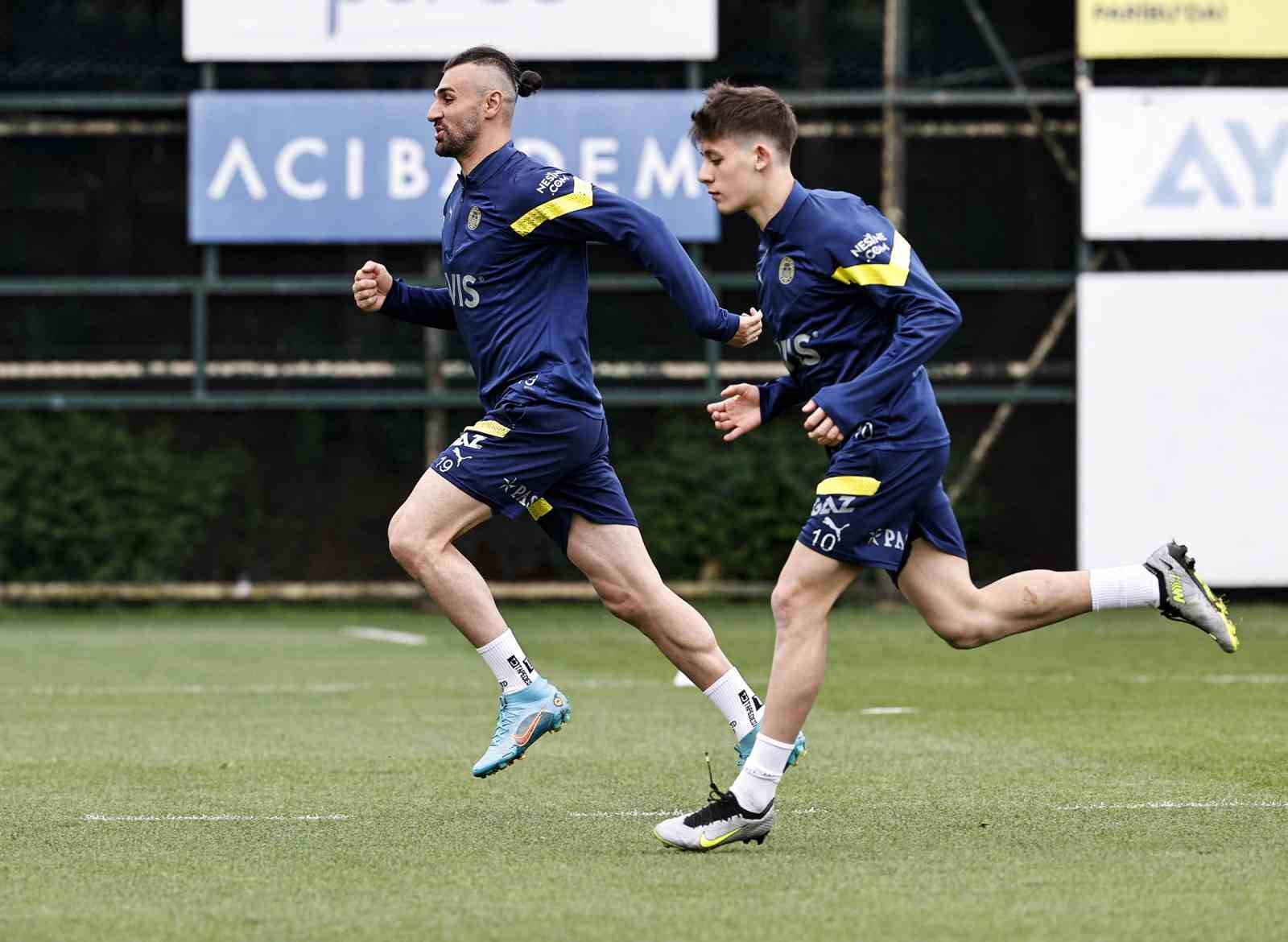FENERBAHÇE, SPOR TOTO SÜPER LİG’İN 33. HAFTA MAÇINDA DEPLASMANDA YARIN