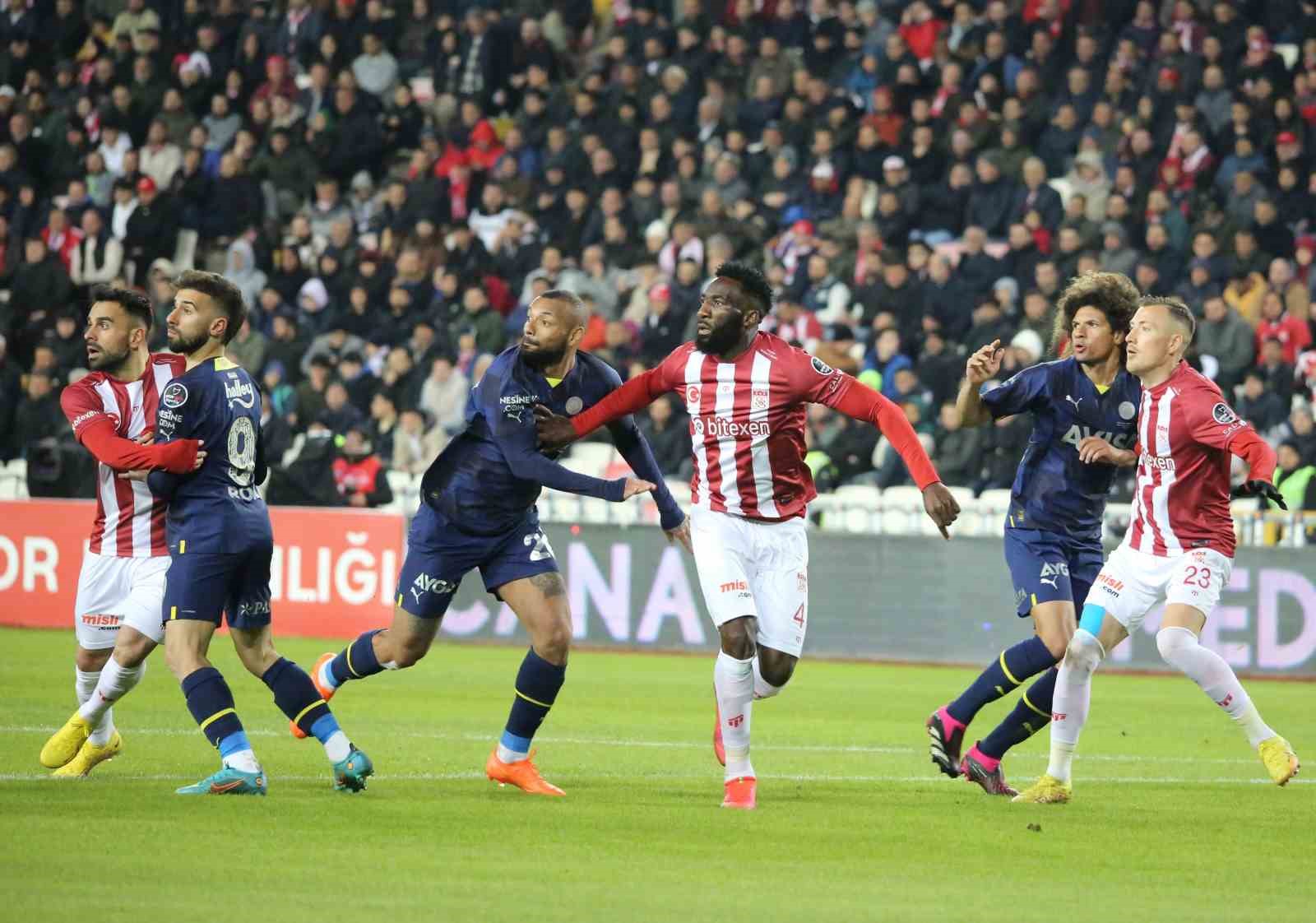 ZİRAAT TÜRKİYE KUPASI YARI FİNAL İLK MAÇINDA KARŞILAŞACAK SİVASSPOR İLE