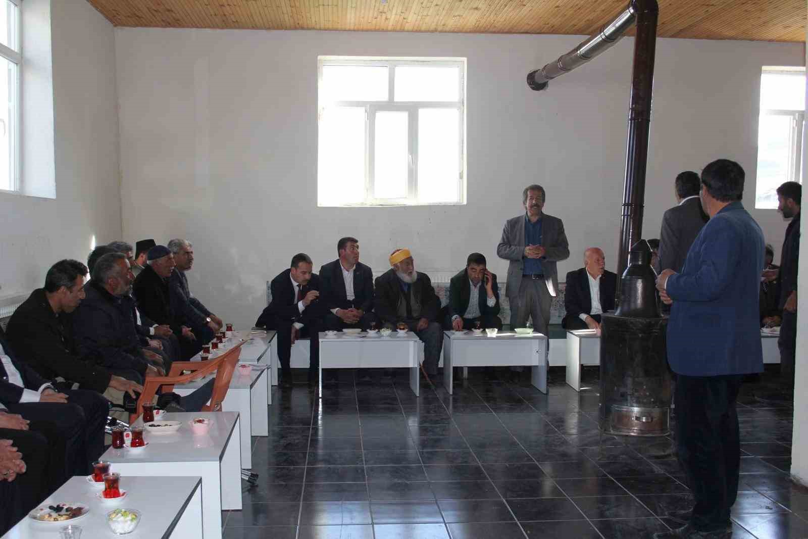 AK PARTİ MKYK ÜYESİ VE ERZURUM MİLLETVEKİLİ ADAYI ABDURRAHİM FIRAT,