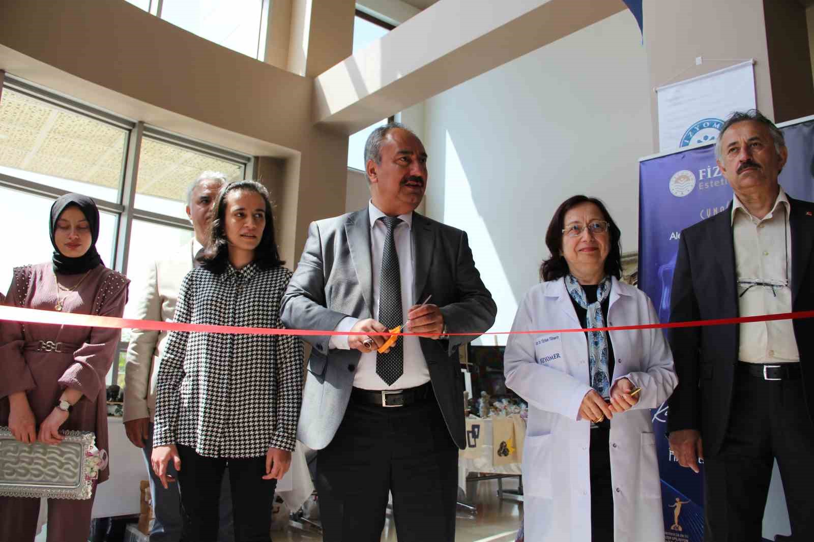ÖZKAN HALAÇ ÖZEL EĞİTİM MESLEK OKULU ÖĞRENCİLERİ TARAFINDAN GERİ DÖNÜŞÜM