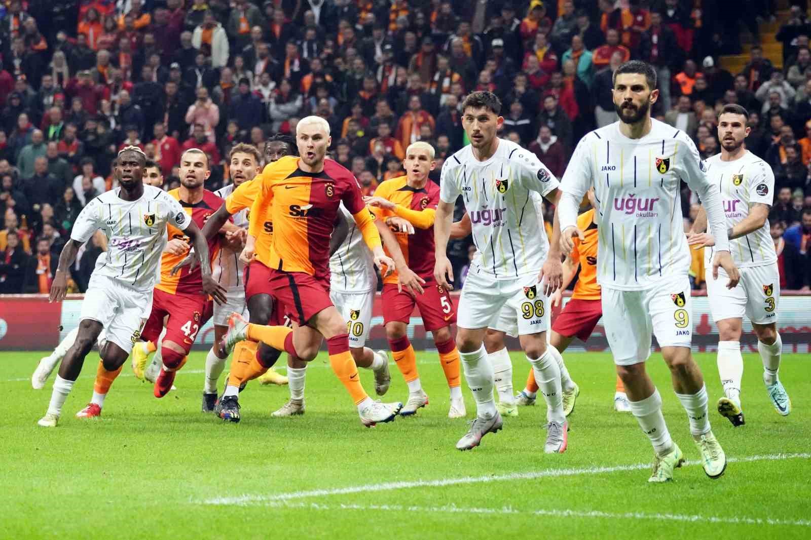 GALATASARAY, SPOR TOTO SÜPER LİG'İN 34. HAFTASINDA YARIN DEPLASMANDA İSTANBULSPOR