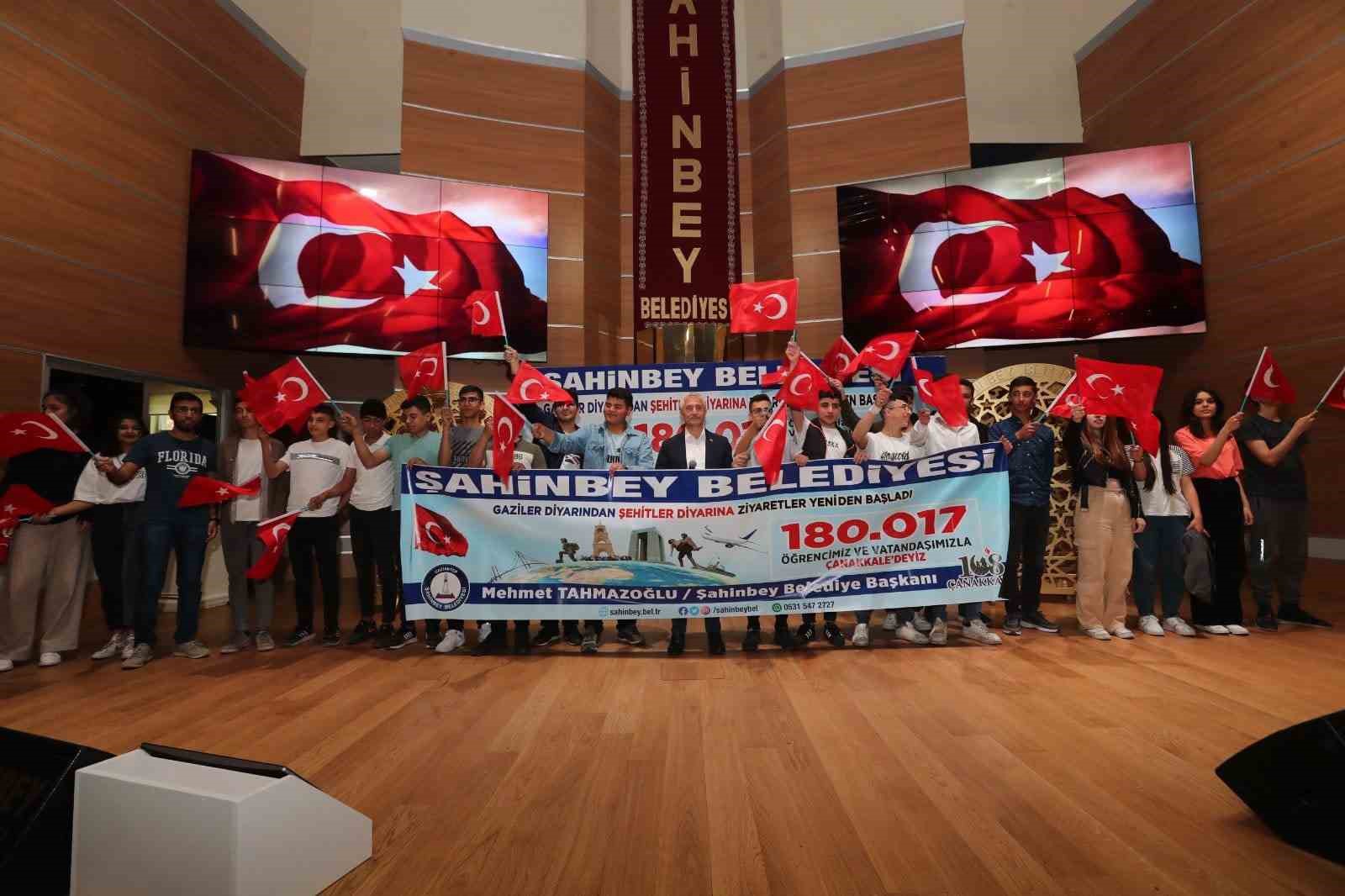GAZİ TORUNLARI ECDADIYLA BULUŞUYOR