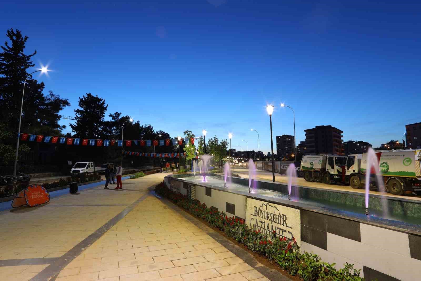BÜYÜKŞEHİR KENTE YENİ BİR PARK KAZANDIRDI