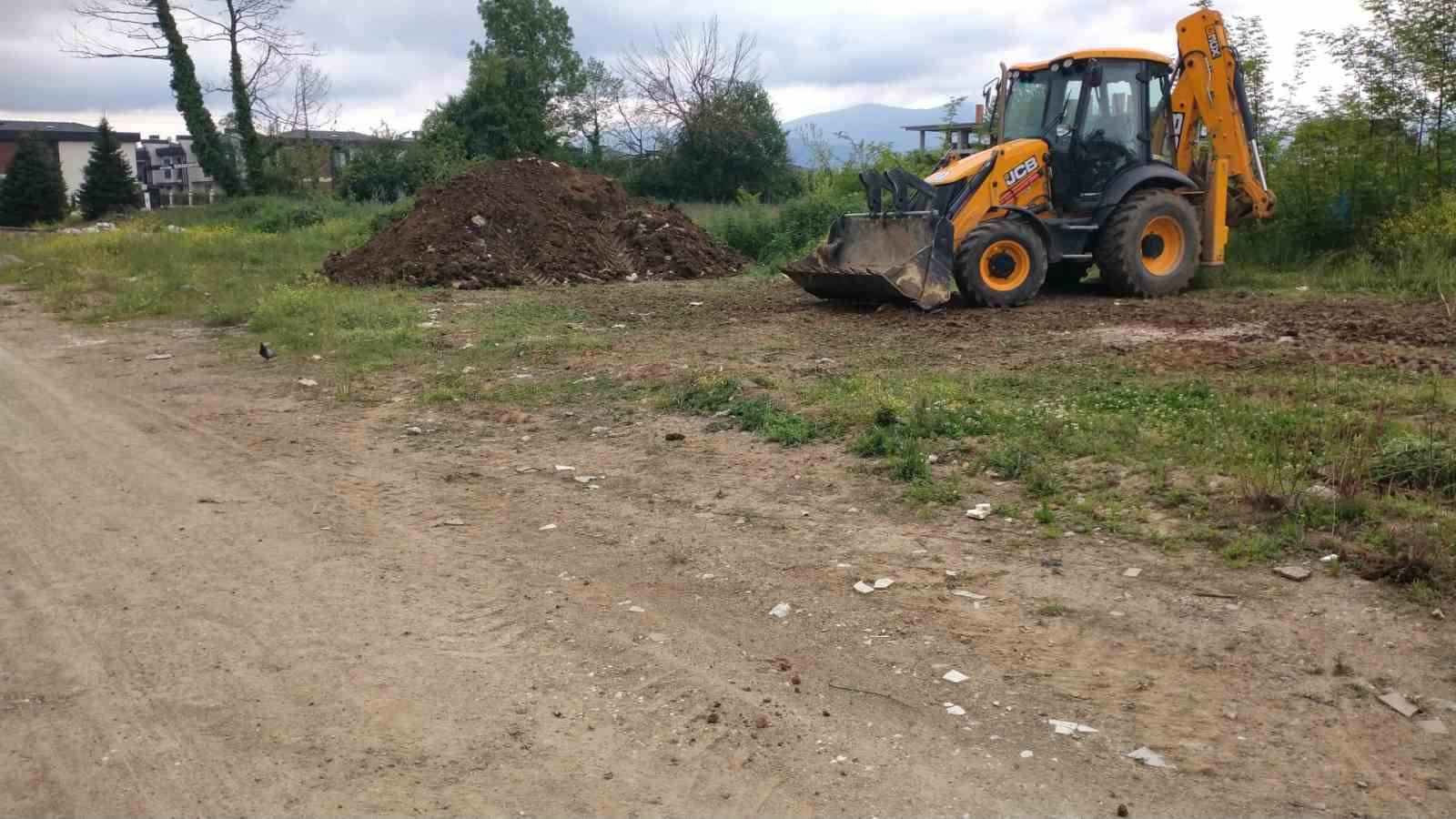 DÜZCE BELEDİYESİ, SORUMLULUĞU ALTINDA OLAN KÖRPEŞLER MAHALLE MEZARLIĞININ KAPASİTESİNİN DOLMASI