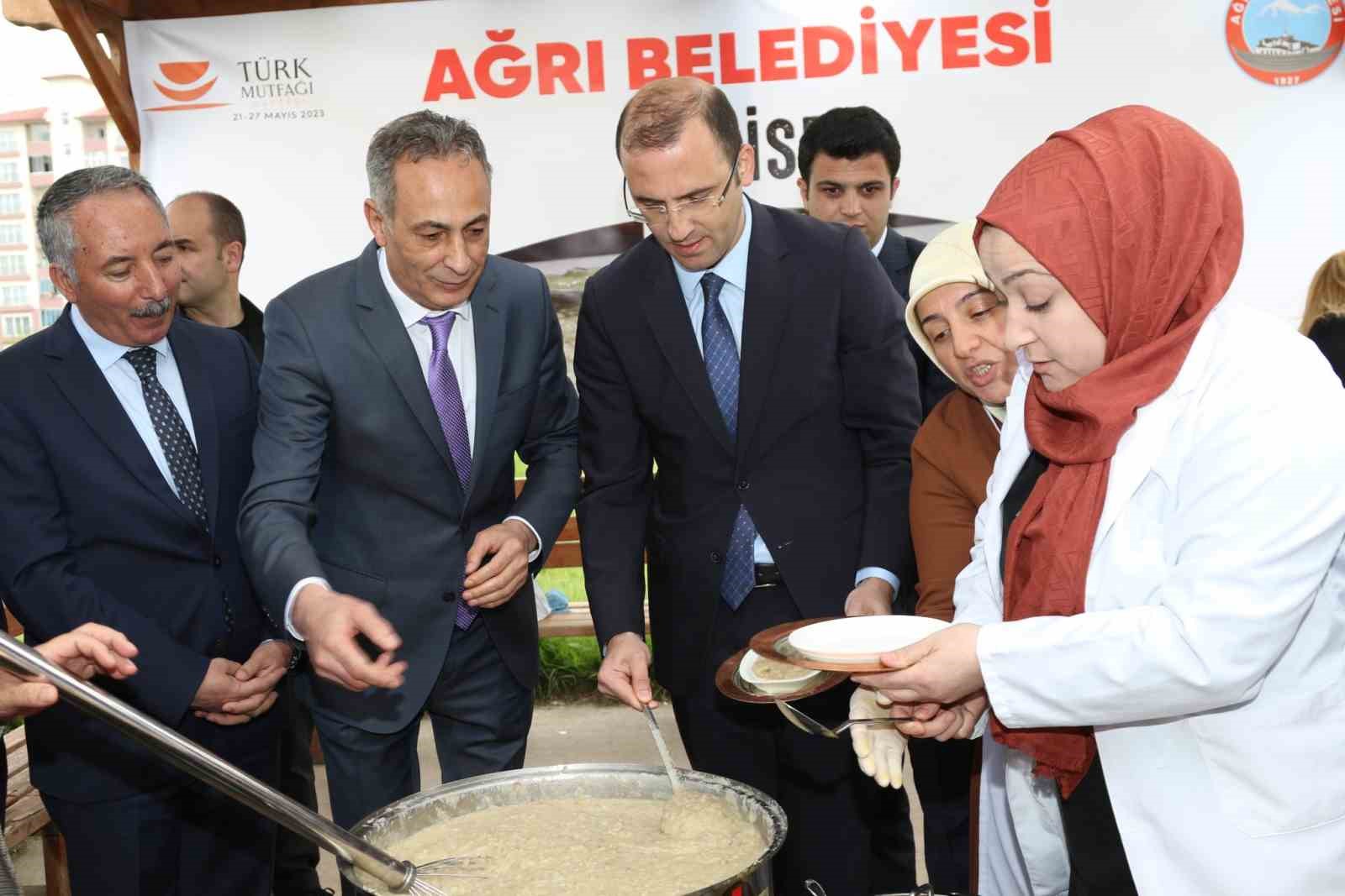 GELENEKSEL AĞRI MUTFAĞI” ETKİNLİĞİ DÜZENLENDİ