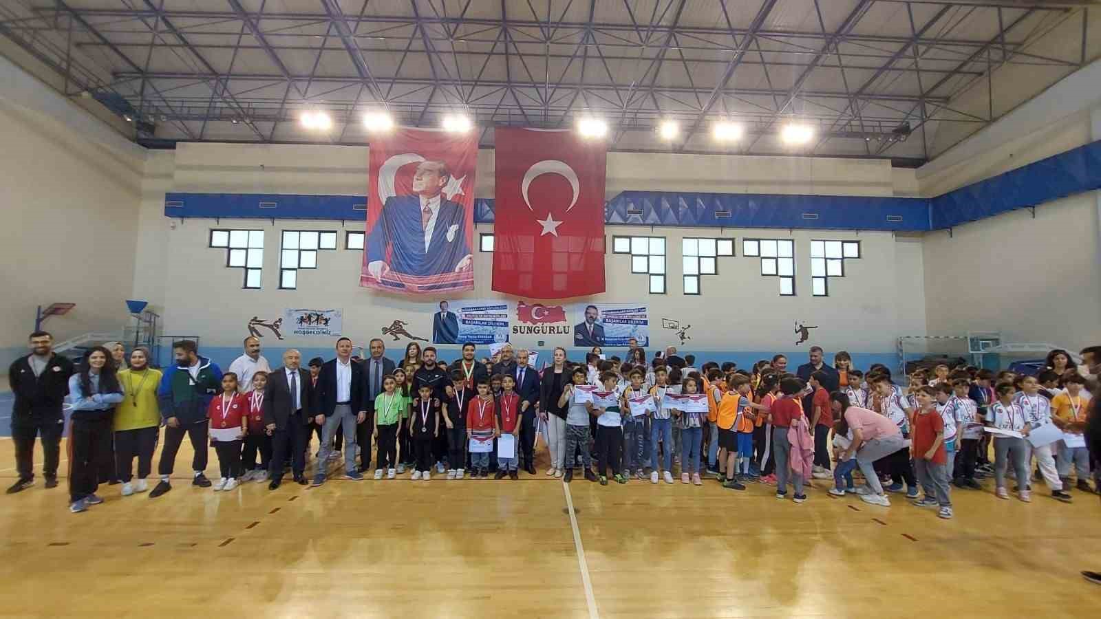 İLÇE MİLLİ EĞİTİM MÜDÜRLÜĞÜ İLE GENÇLİK VE SPOR İLÇE MÜDÜRLÜĞÜ'NÜN