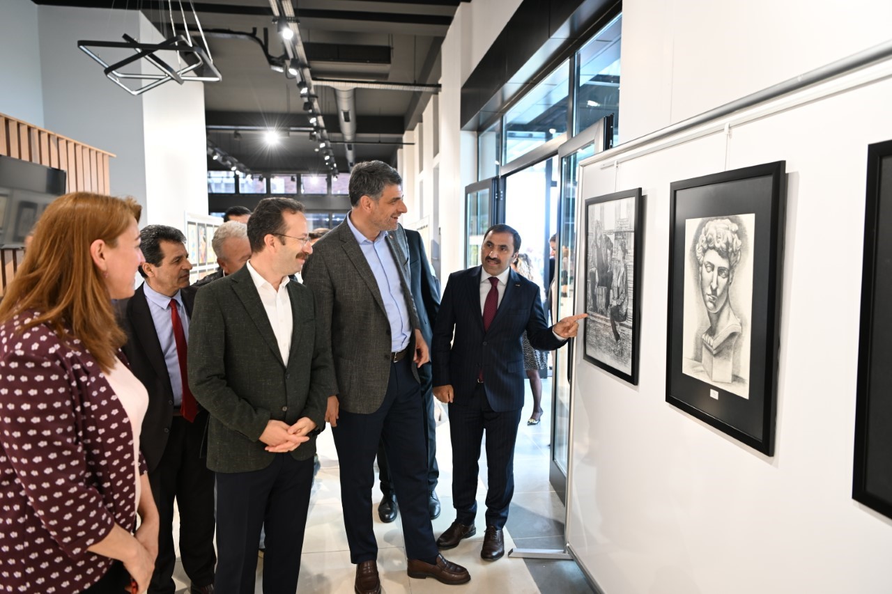 KOCAELİ GÜZEL SANATLAR LİSESİ’NİN YIL SONU SERGİSİ KARTEPE SANAT EVİ’NDE