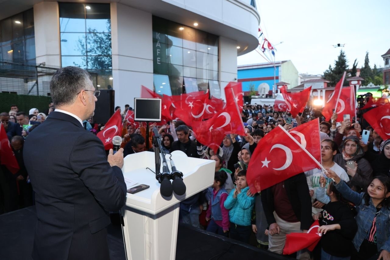 GENÇLERİN YENİ BULUŞMA NOKTASI ‘GENÇ ADRES’ AÇILDI