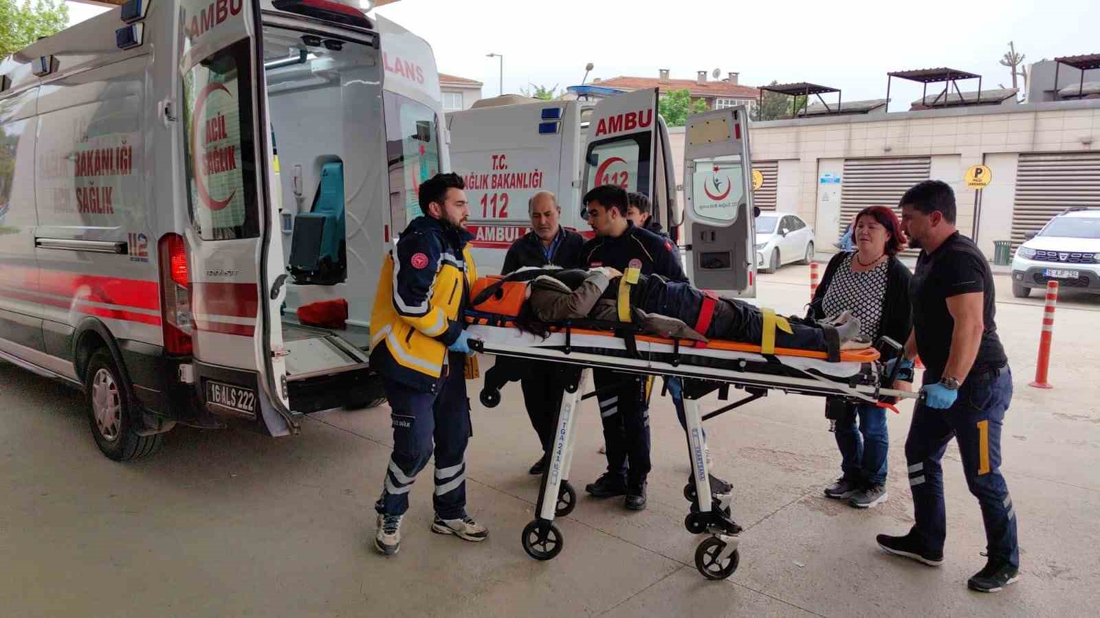 BURSA'NIN İNEGÖL İLÇESİ KEMALPAŞA MAHALLESİNDE MEYDANA GELEN KAZADA GERİ MANEVRA
