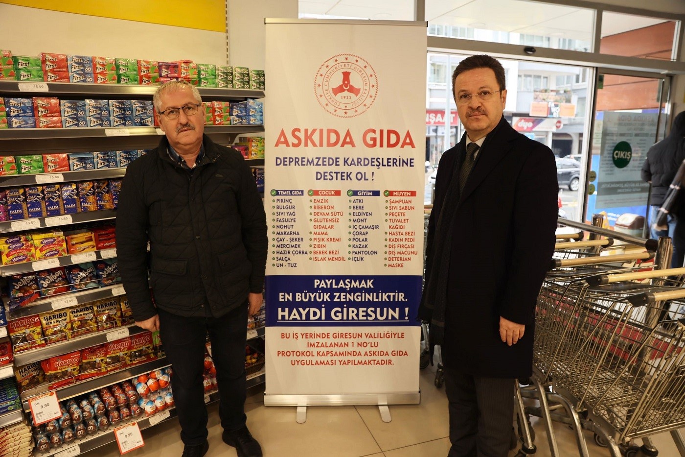 GİRESUN’DA “ASKIDA GIDA” KAMPANYASINDA 217 BİN LİRA TOPLANDI