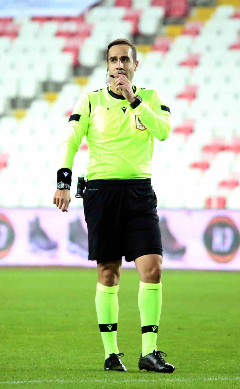 SPOR TOTO SÜPER LİG'İN 33. HAFTA GÜNÜN MAÇLARININ VAR HAKEMLERİ