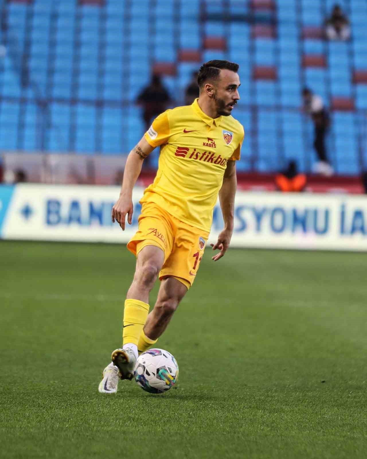 YUKATEL KAYSERİSPOR’UN BAŞARILI OYUNCUSU GÖKHAN SAZDAĞI CEZALI DURUMA DÜŞTÜ.