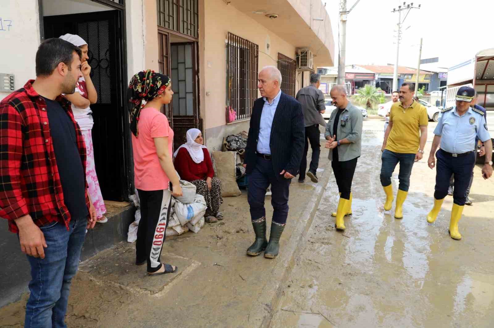 AKDENİZ BELEDİYE BAŞKANI MUSTAFA GÜLTAK, GÖREVE GELDİKLERİ GÜNDEN BERİ SÜREKLİ