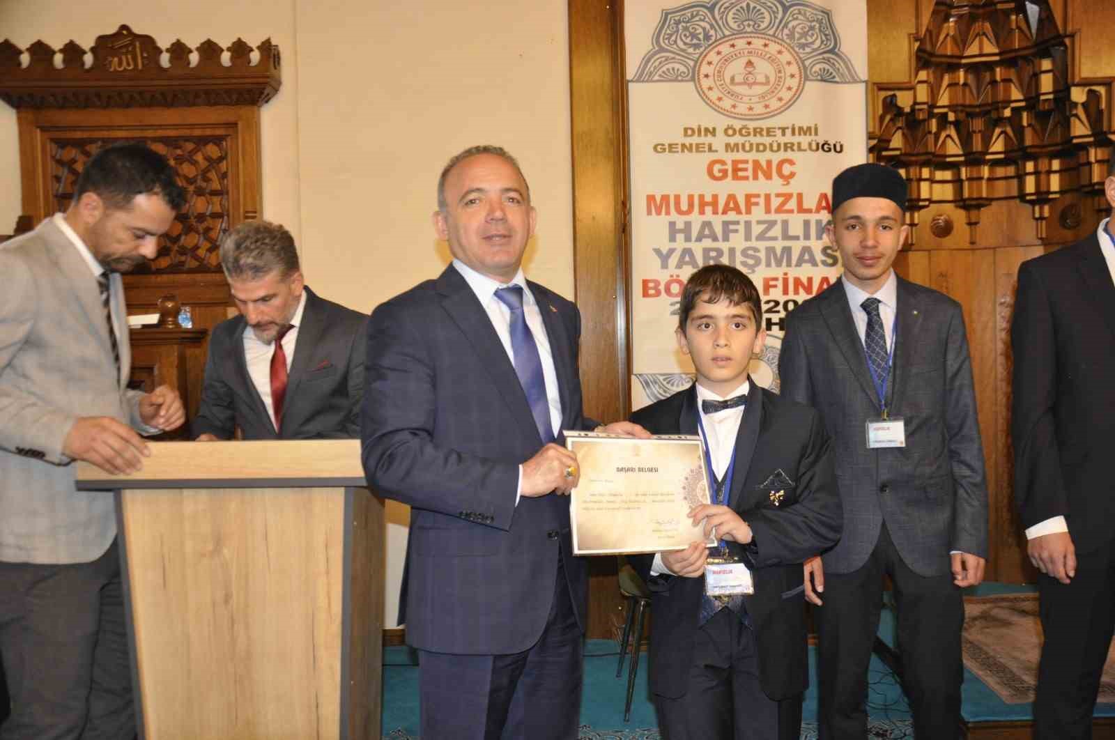 TORTUM NİYAZİ ÇAKMAKÇI İMAM HATİP ORTAOKULU 6. SINIF ÖĞRENCİSİ ALİM