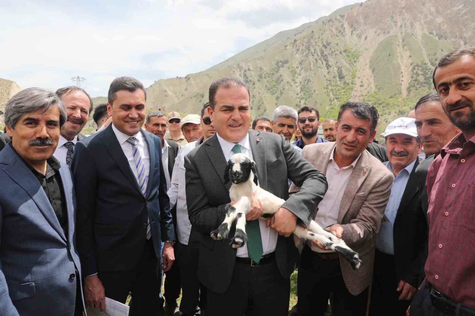 HAKKARİ VALİLİĞİ VE İL ÖZEL İDARESİ TARAFINDAN GERÇEKLEŞTİRİLEN ‘HAKKARİ GENELİ