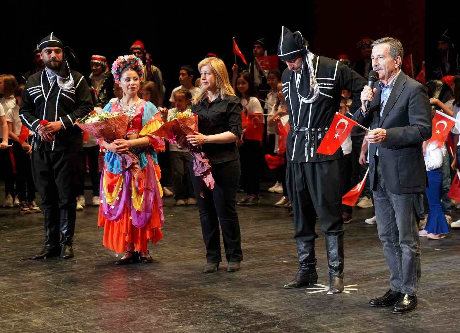 TEPEBAŞI BELEDİYESİ HALK DANSLARI TOPLULUĞU, 19 MAYIS ATATÜRK’Ü ANMA GENÇLİK