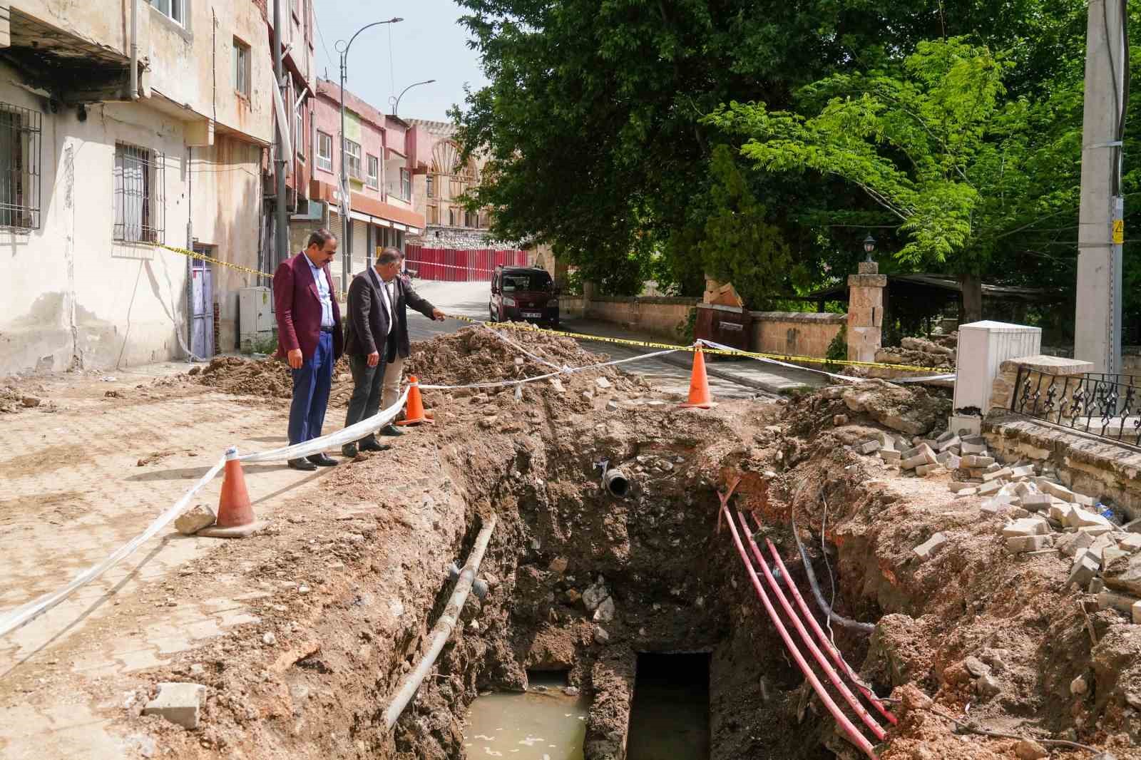 DİYARBAKIR BÜYÜKŞEHİR BELEDİYESİ, HANİ İLÇESİNDE YANLIŞ KULLANIM NEDENİYLE TIKANAN AYNKEBİR