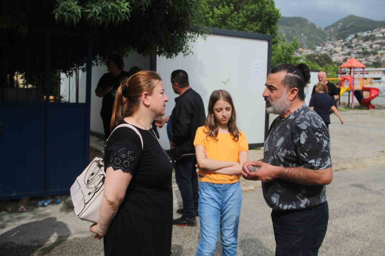 6 ŞUBAT KAHRAMANMARAŞLI MERKEZLİ DEPREMLERİN EN BÜYÜK YIKIMI YAPTIĞI HATAY’DA,