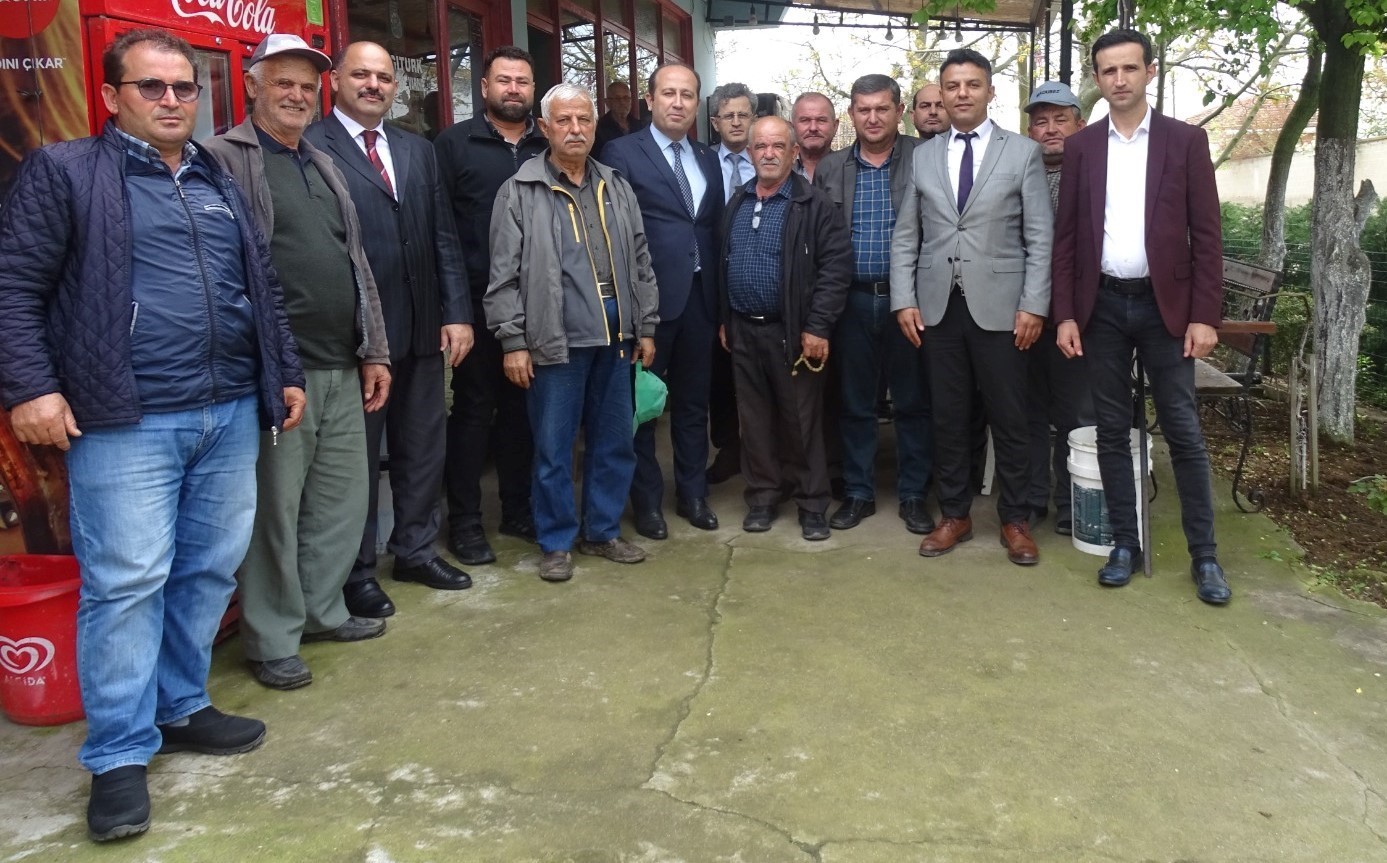 TEKİRDAĞ’IN HAYRABOLU İLÇESİNDE ÇİFTÇİLERLE TOPLANTI DÜZENLENEREK, MERA ISLAHI VE HAYVAN