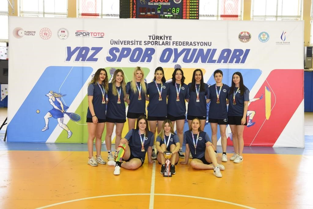 MANİSA’DA 50 ÜNİVERSİTENİN KATILDIĞI 2023 YAZ SPOR OYUNLARI SÜPER LİG
