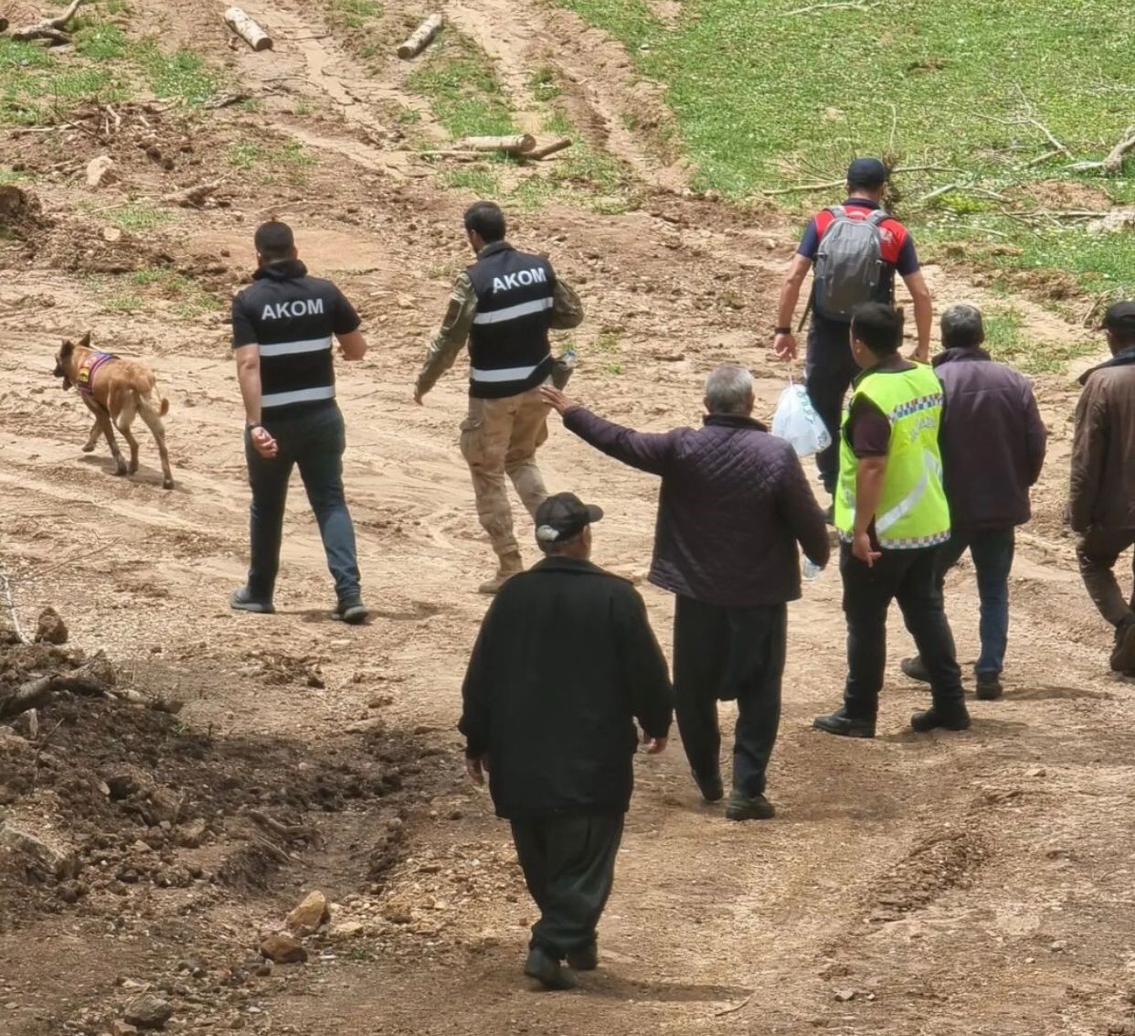 ADANA’NIN KOZAN İLÇESİNE  BAĞLI KAPIKAYA MAHALLESİ'NDE 30 MAYIS SABAHI